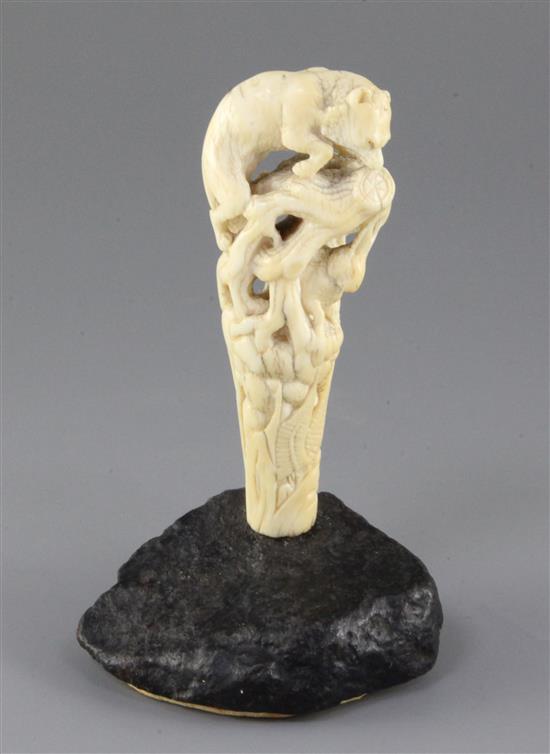 A 19th century French ivory cane handle, 5.5.in.